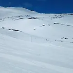 La Finestra Sull'etna Лингуаглосса