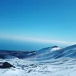 La Finestra Sull'etna